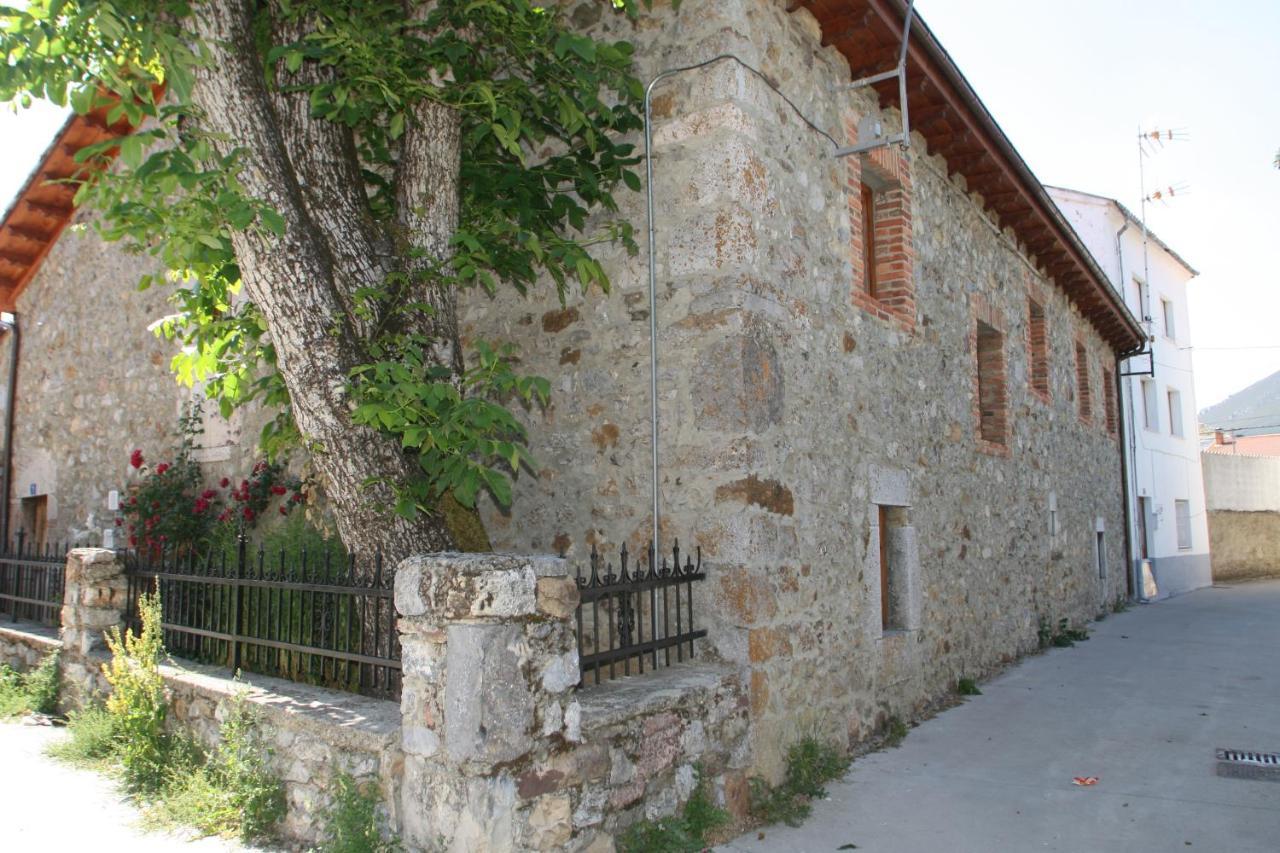 Casa Susaron بويبلا دي ليلو المظهر الخارجي الصورة